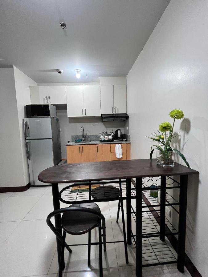 Manhattan Heights Towerb In Araneta Cubao 5Mins Walk To Smart Araneta Aparthotel Manila Esterno foto